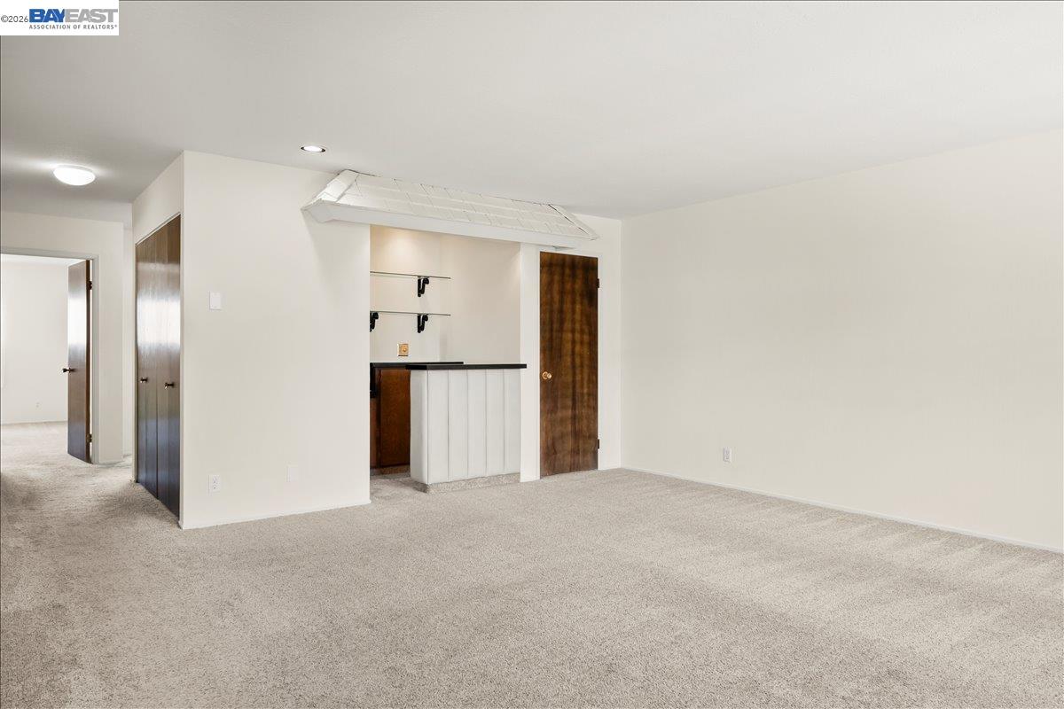 2133 Santa Clara Ave # 217