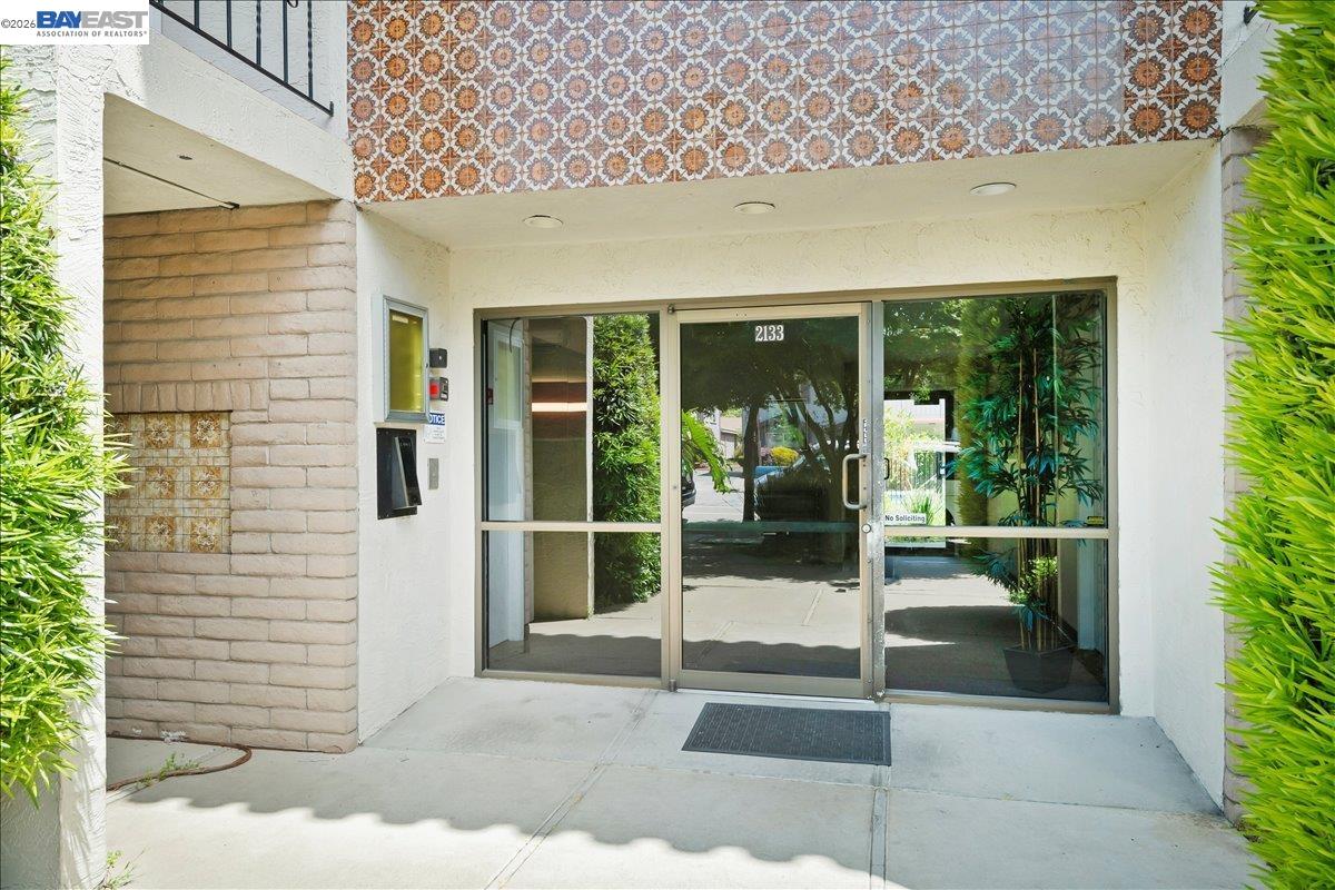 2133 Santa Clara Ave # 217