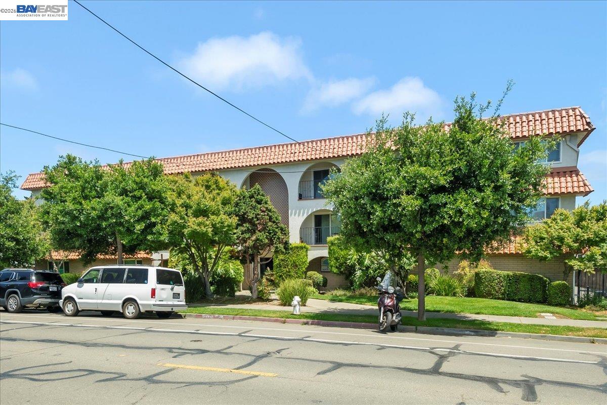 2133 Santa Clara Ave # 217