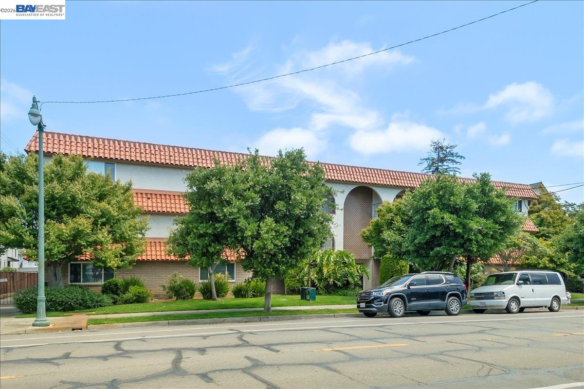 2133 Santa Clara Ave # 217
