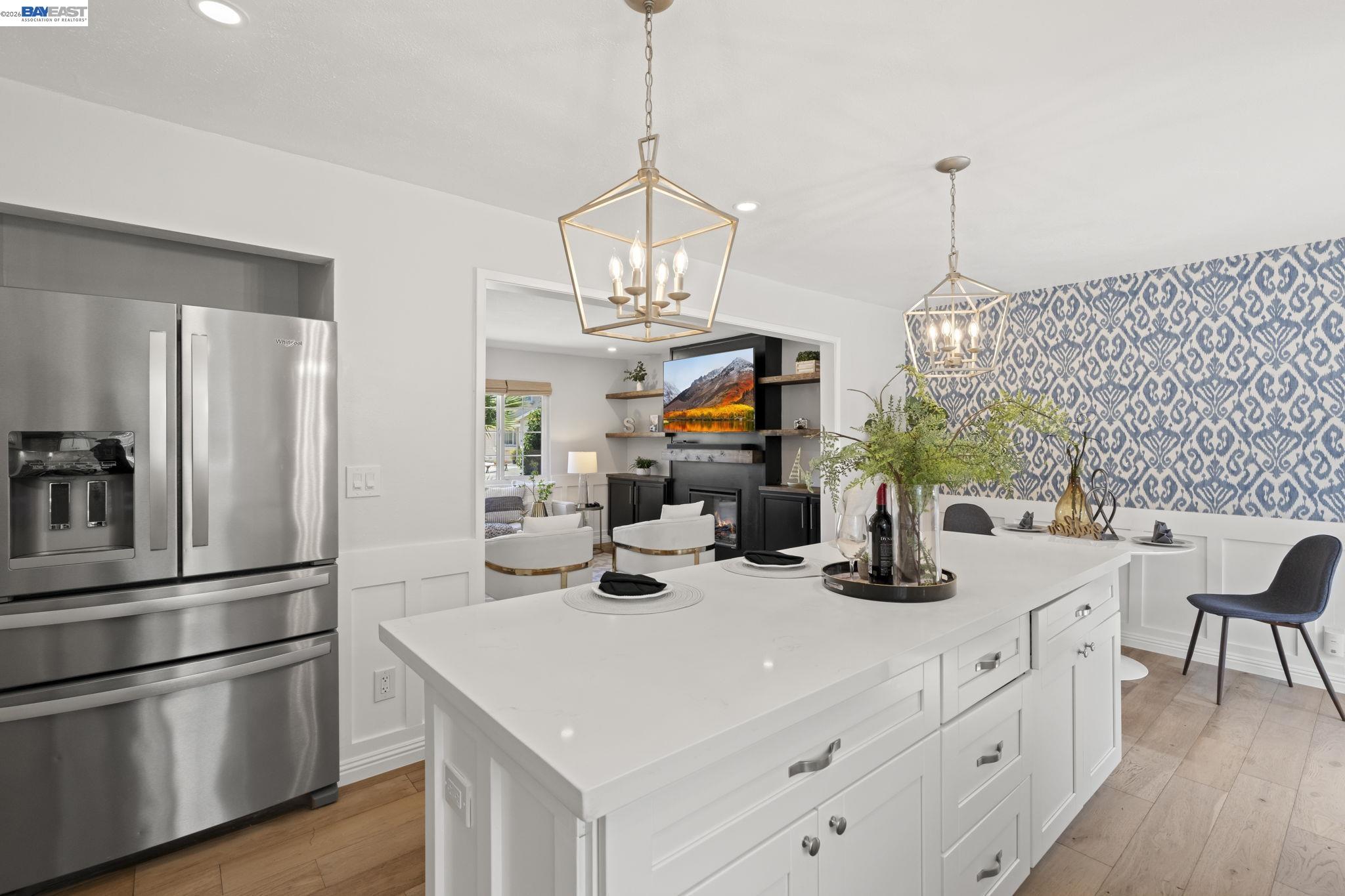 2162 Lakewood Ct