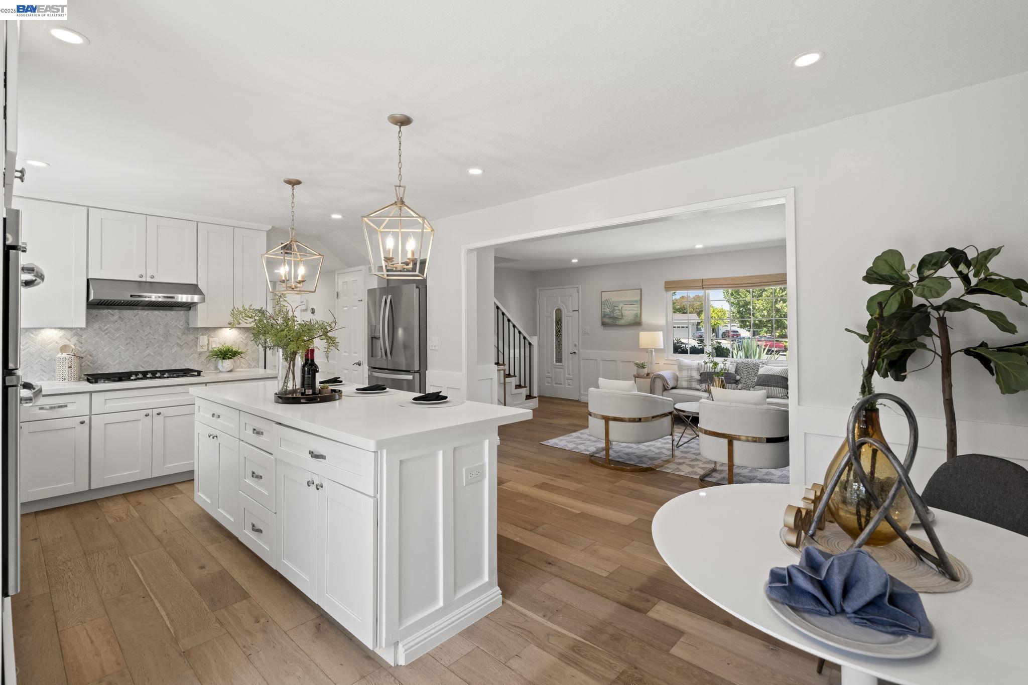 2162 Lakewood Ct