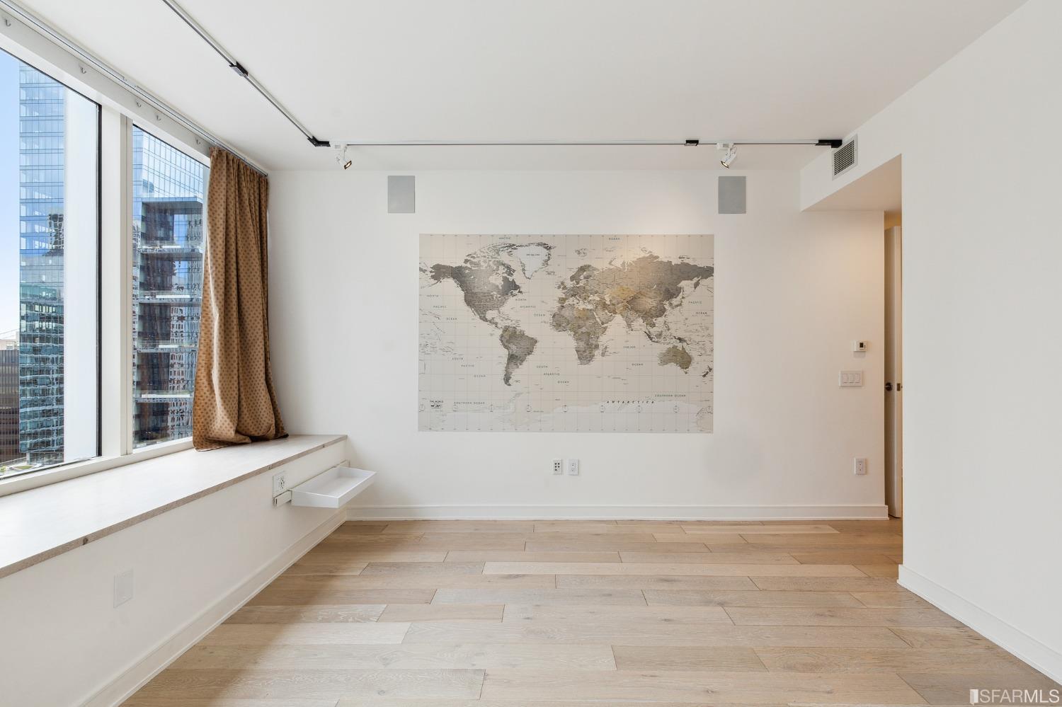 301 Mission Street Unit: 23E