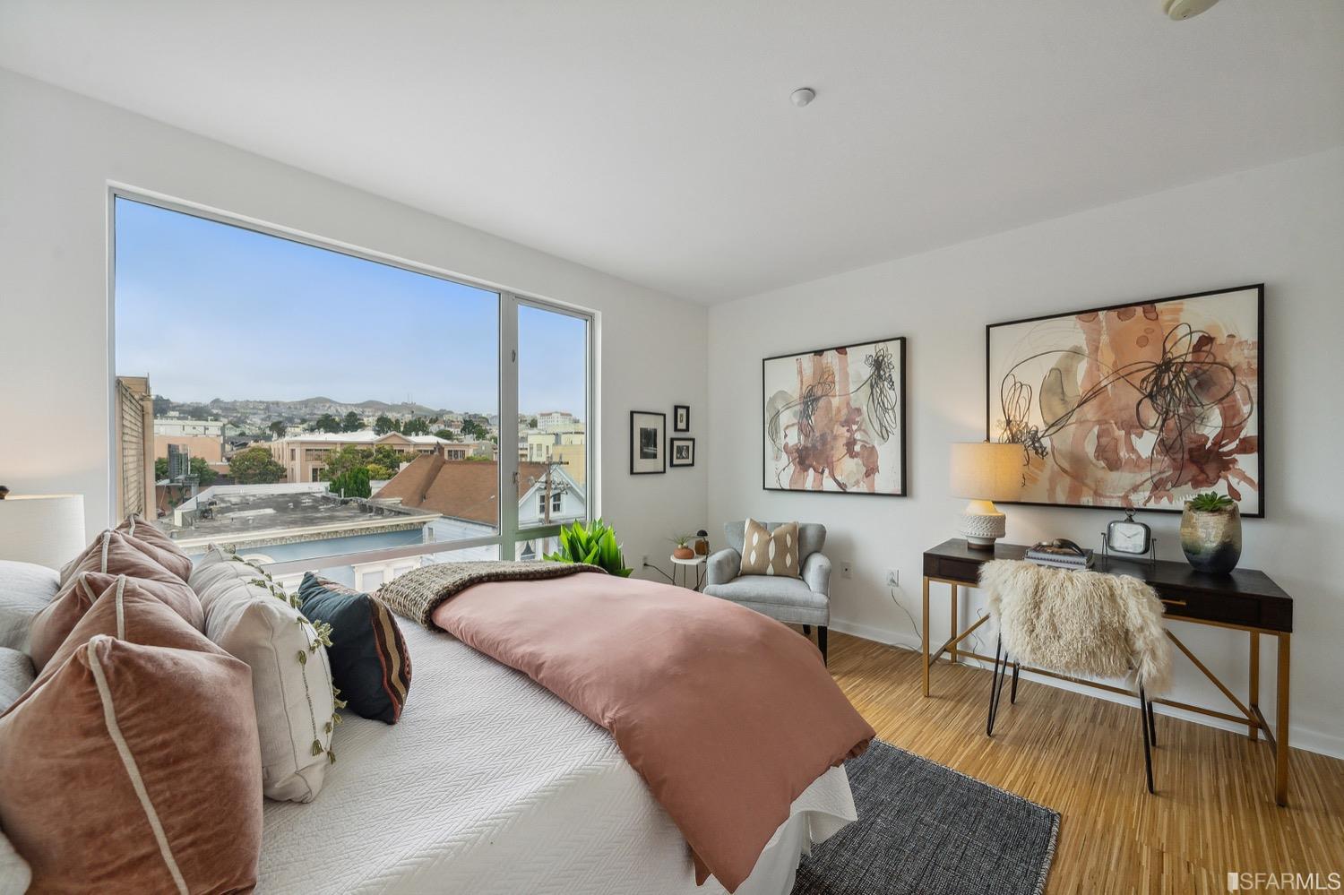 555 Bartlett Street Unit: 404