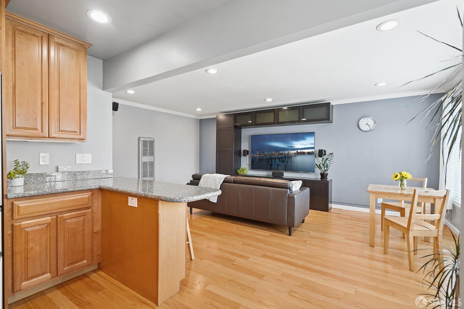 4315 Clement Street # 1