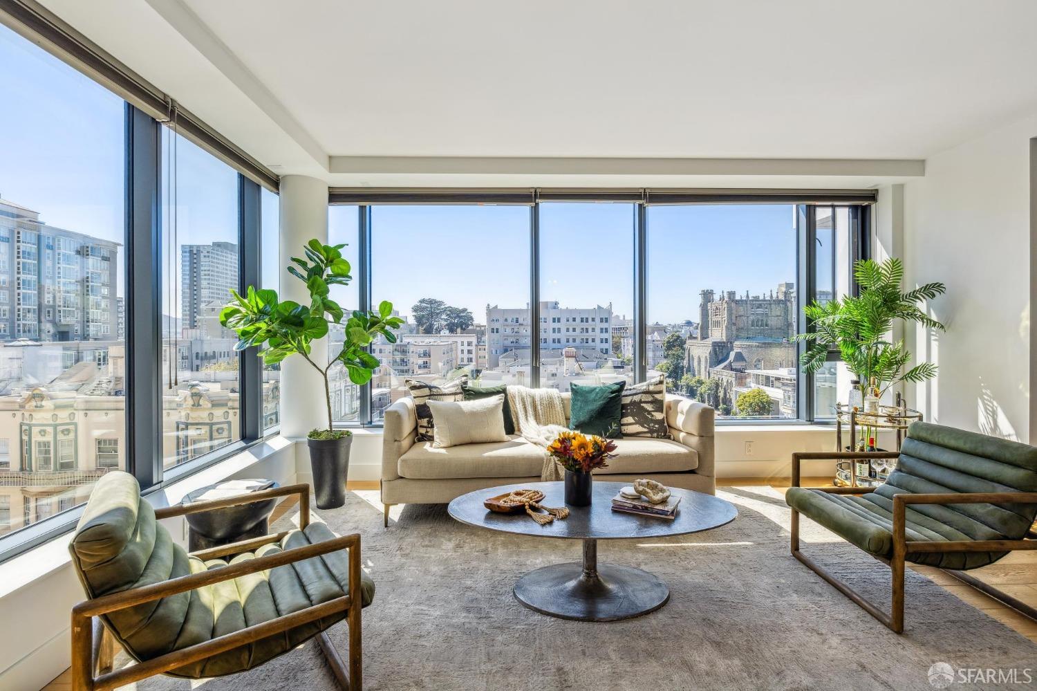 1450 Franklin Street # 905