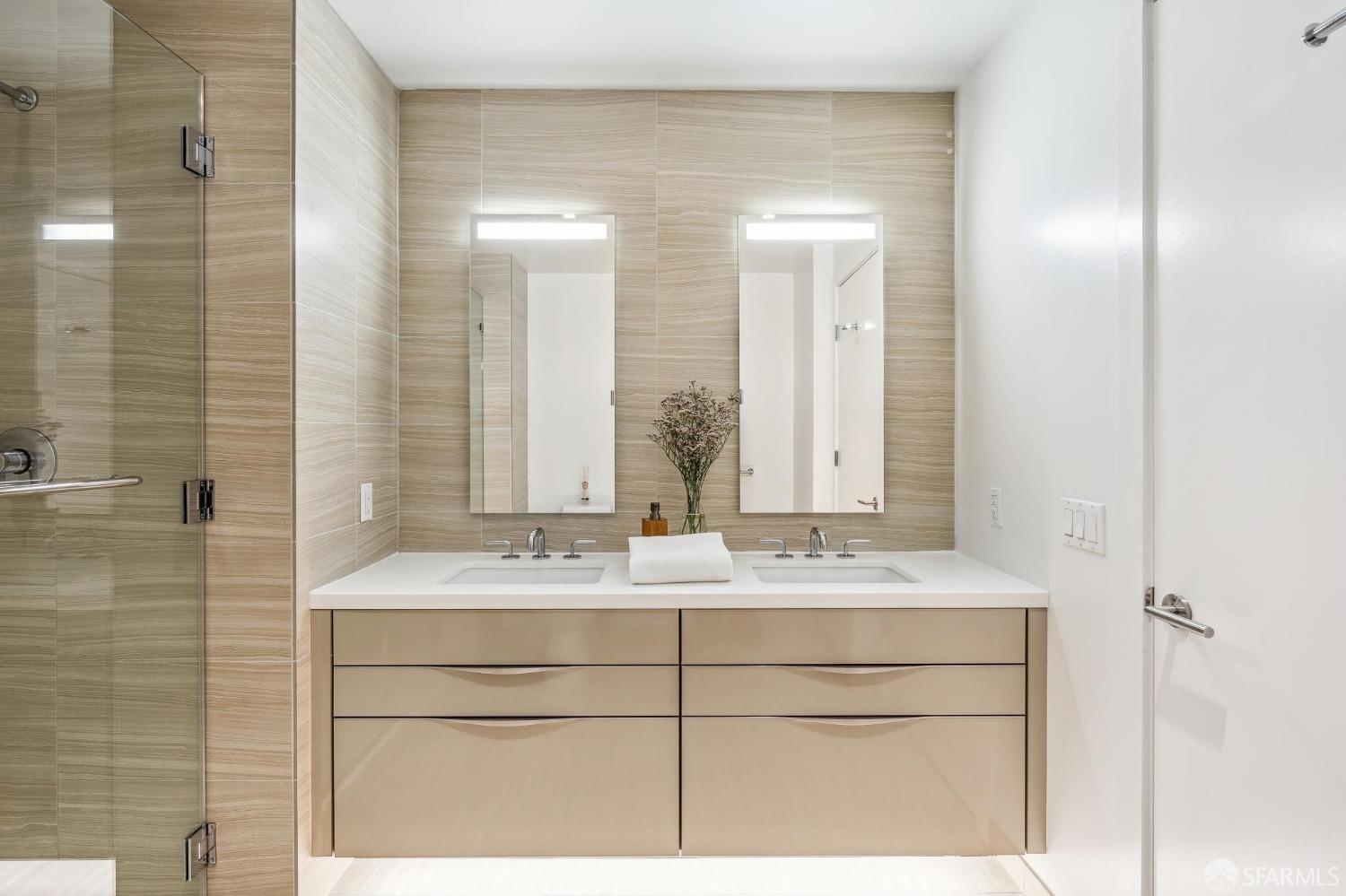 1450 Franklin Street # 905