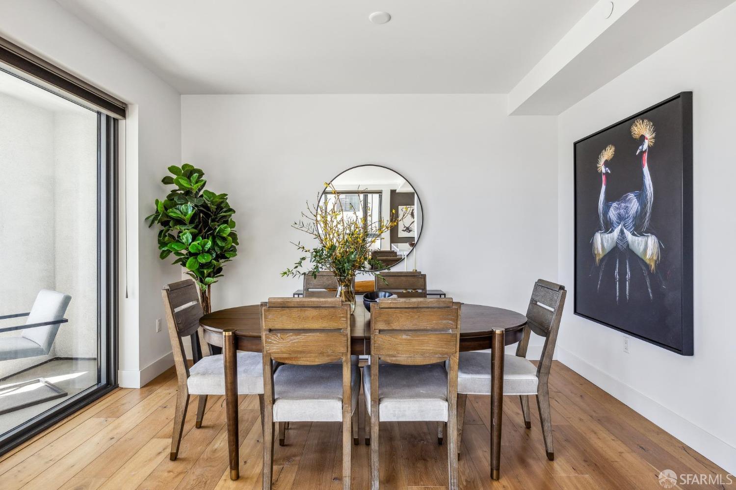 1450 Franklin Street # 905