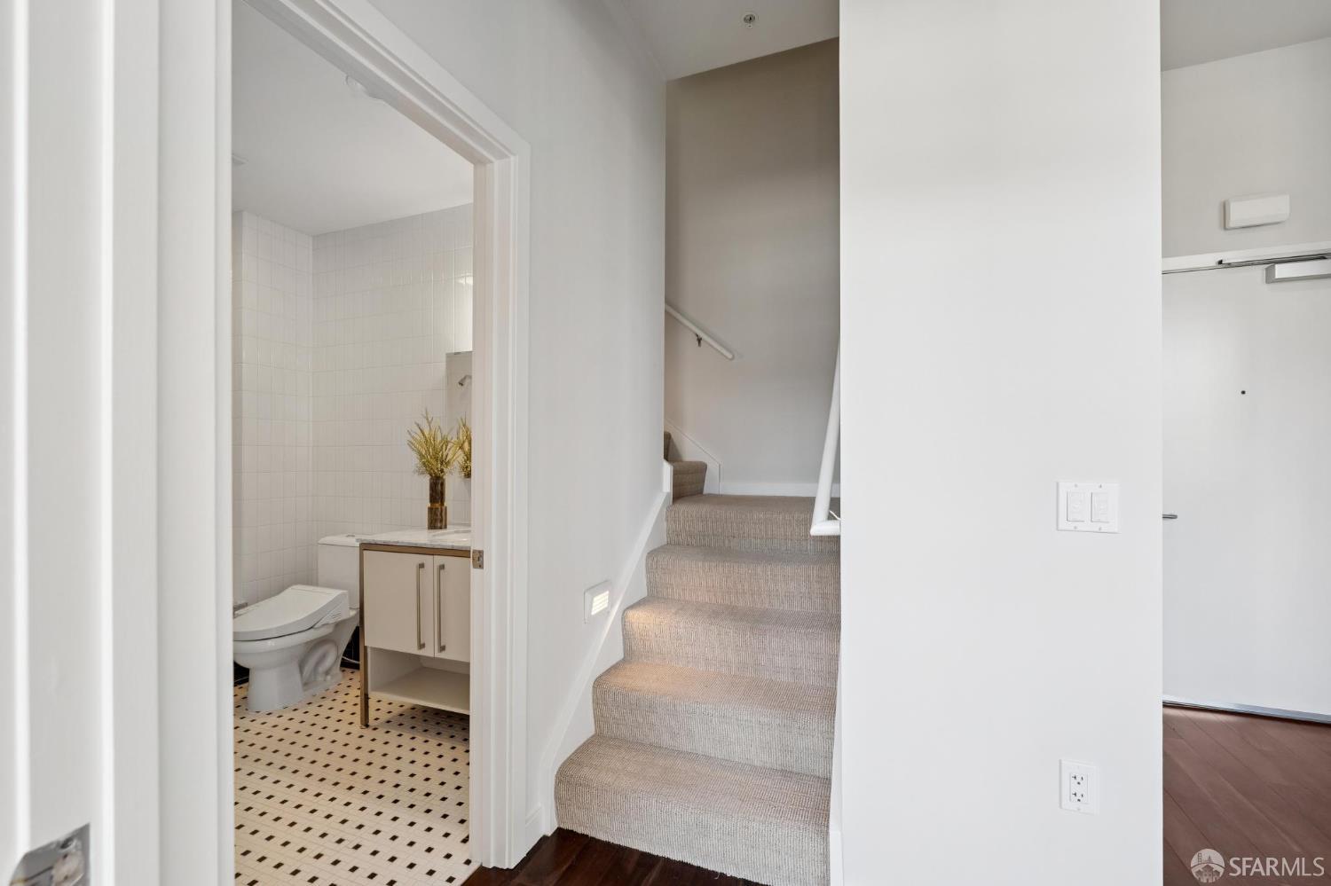 2101 Bryant Street # 306