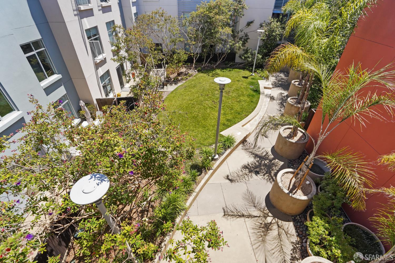 451 Kansas Street # 410