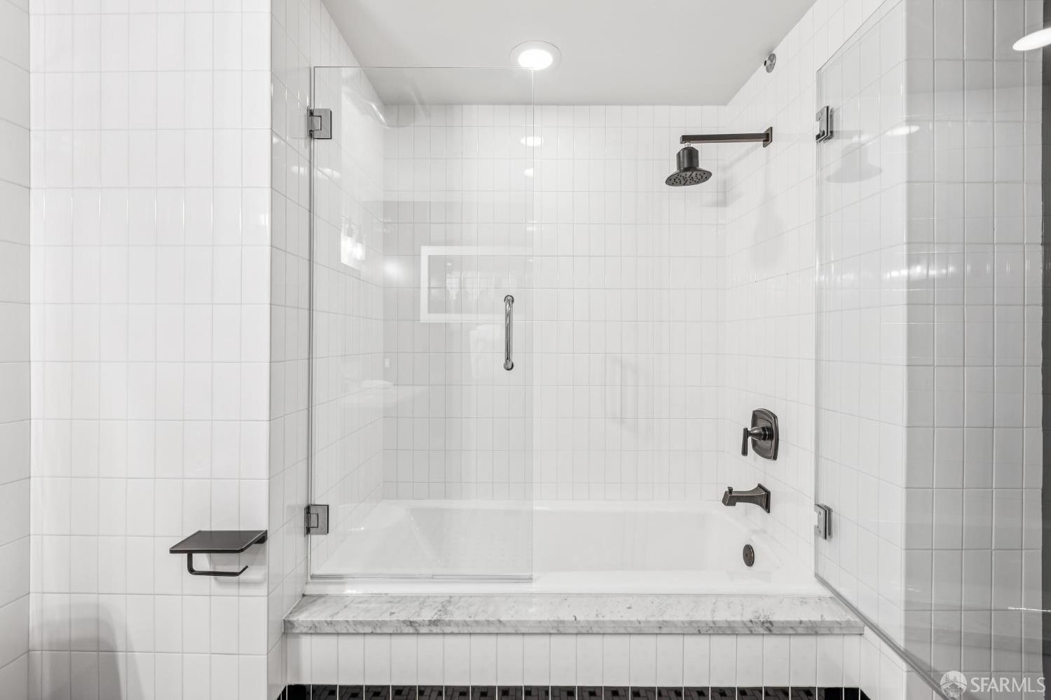 2101 Bryant Street # 205