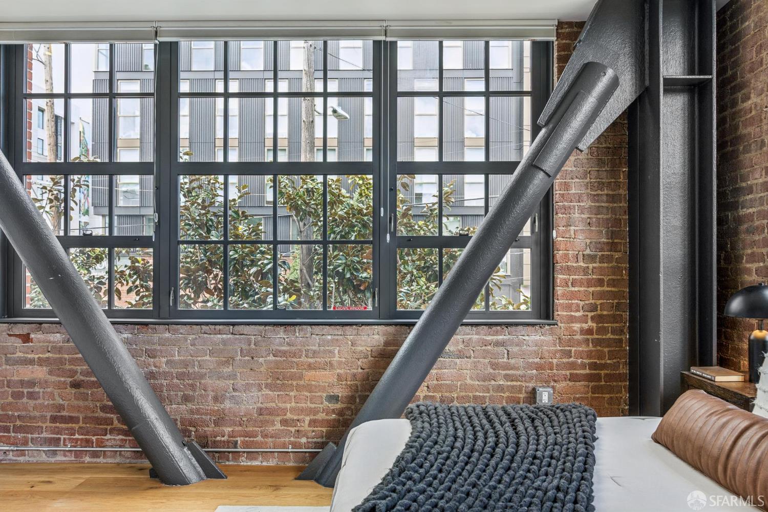 2101 Bryant Street # 205