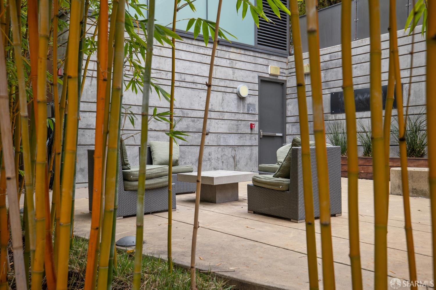 2101 Bryant Street # 205