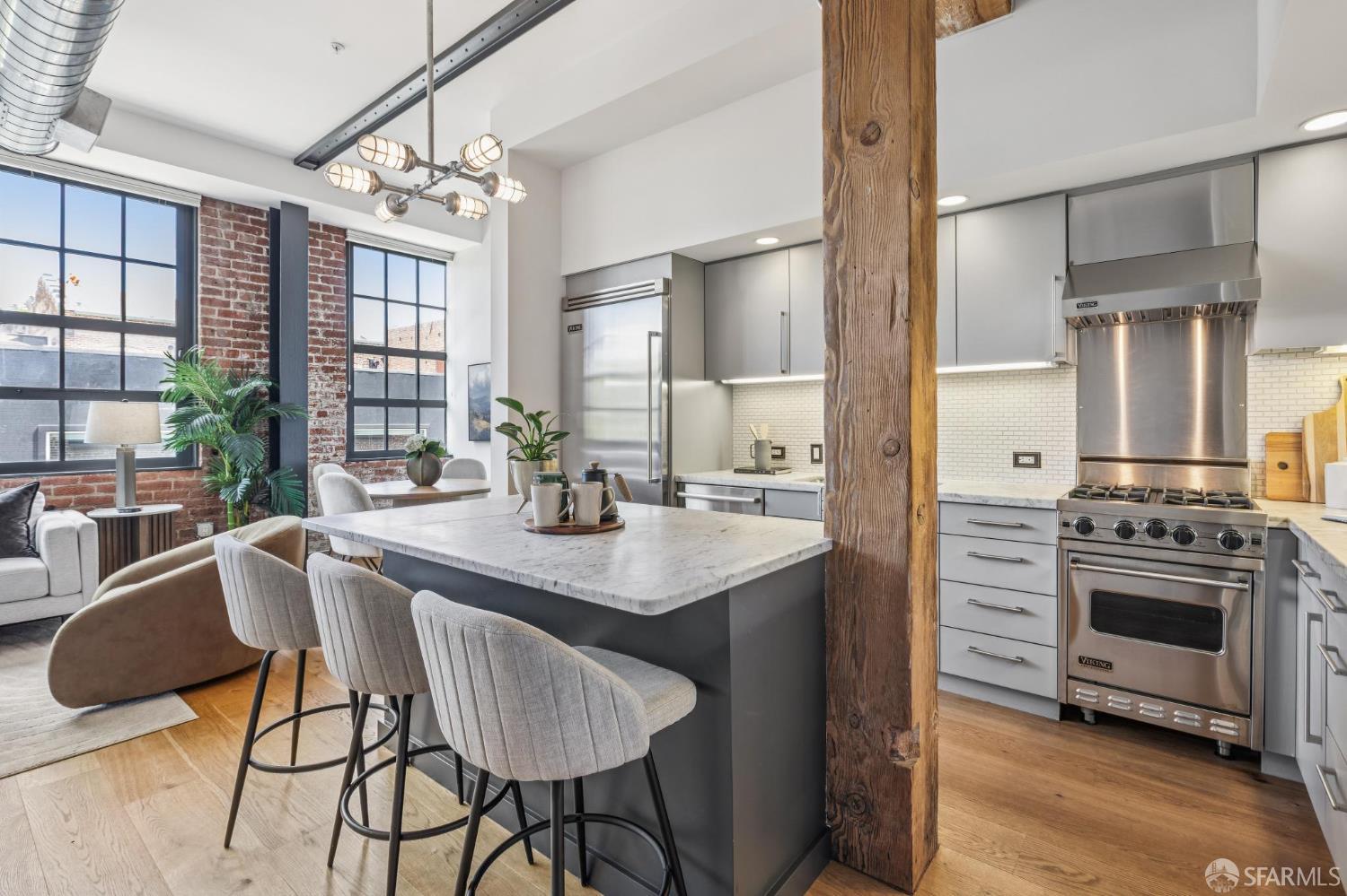 2101 Bryant Street # 205