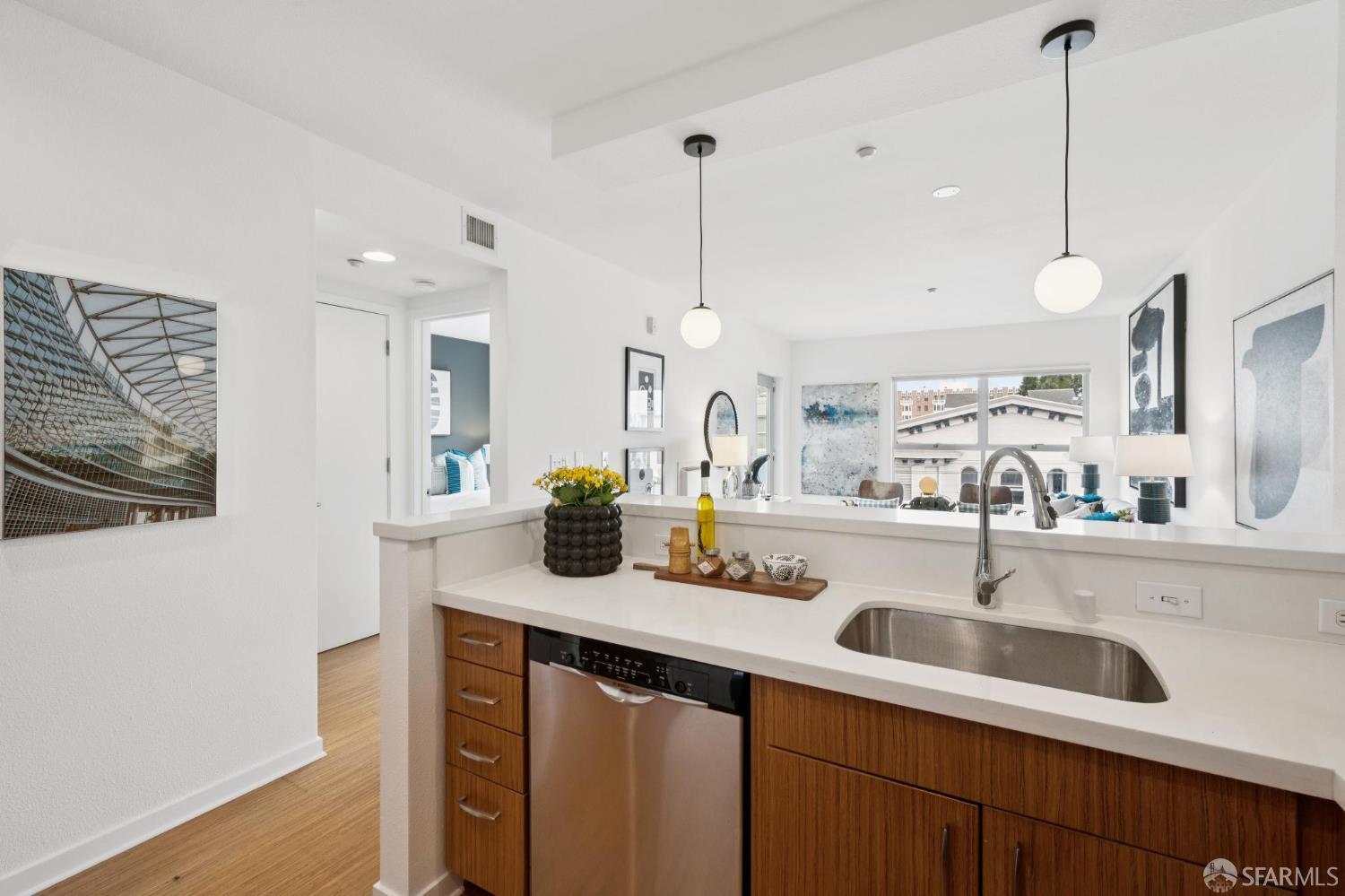 555 Bartlett Street # 422
