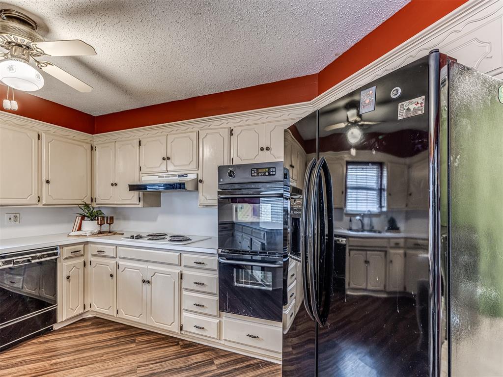 6321 NW 84th Place