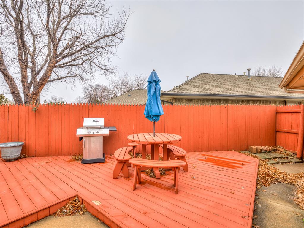 6321 NW 84th Place