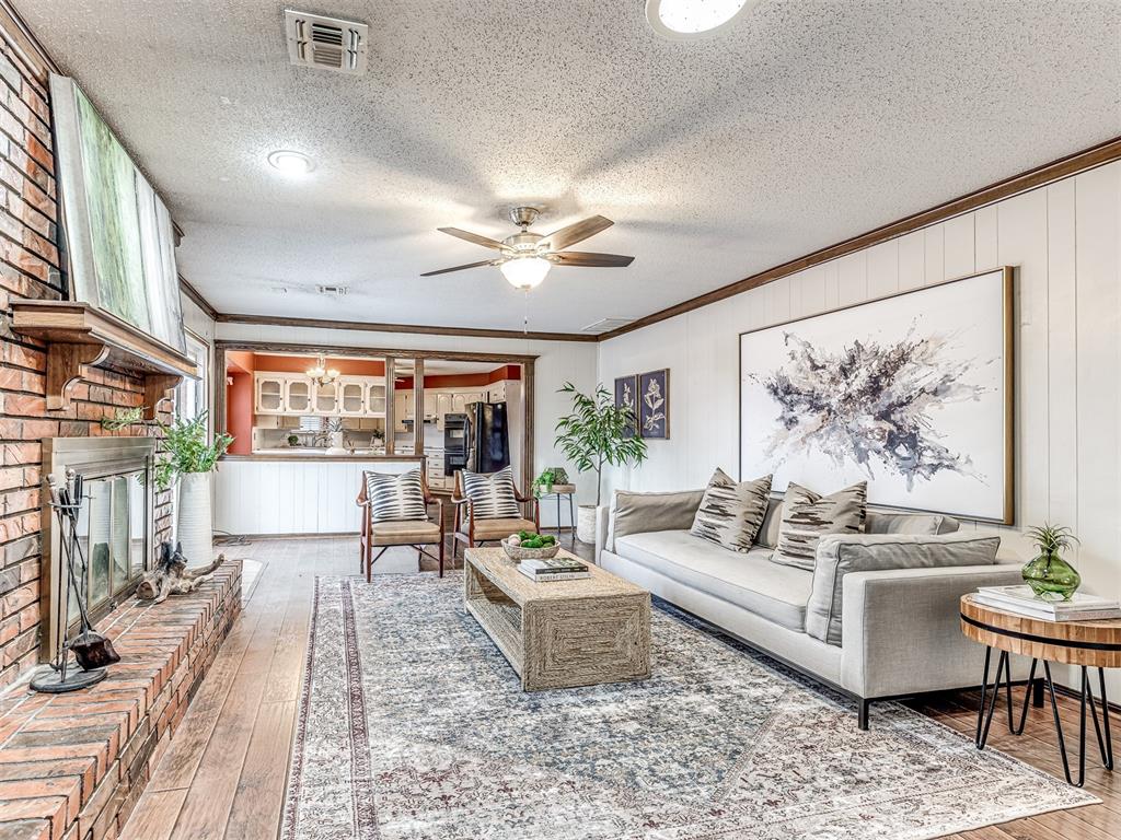 6321 NW 84th Place