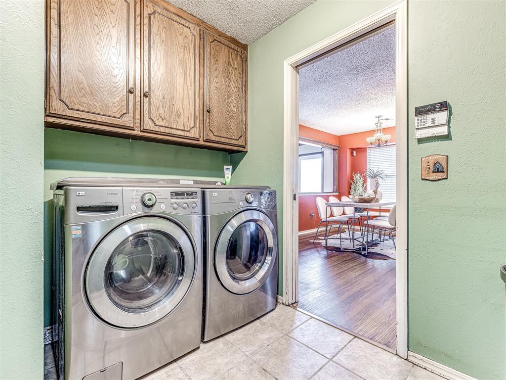 6321 NW 84th Place