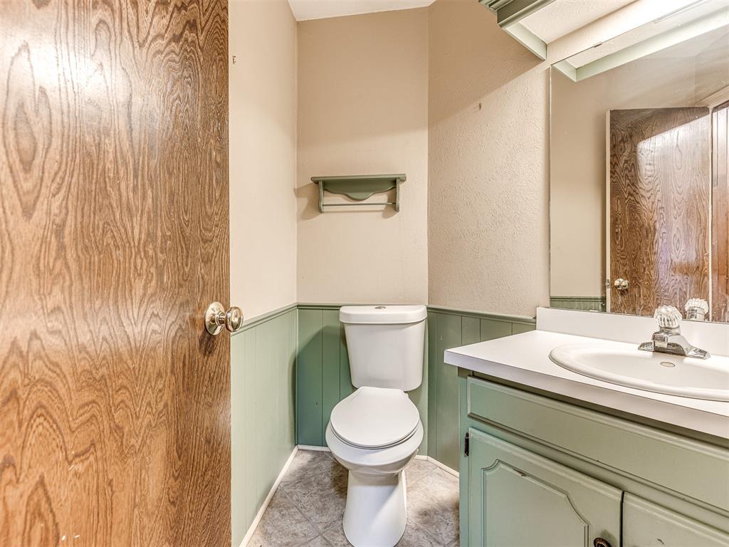 6321 NW 84th Place