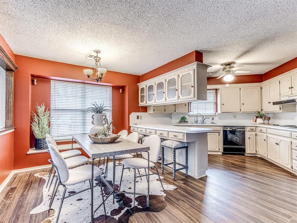 6321 NW 84th Place