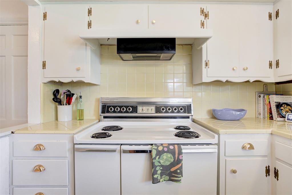 2212 Dawn Marie Drive