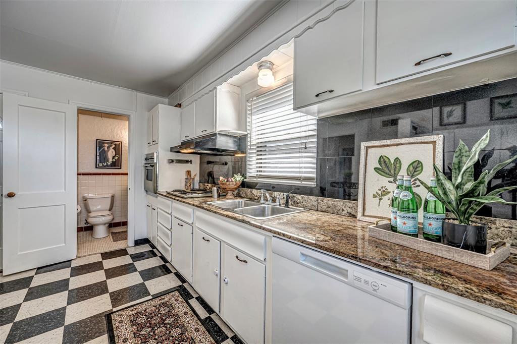 4304 NW 22nd Street