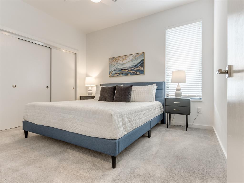 627 Couch Drive Unit: 17