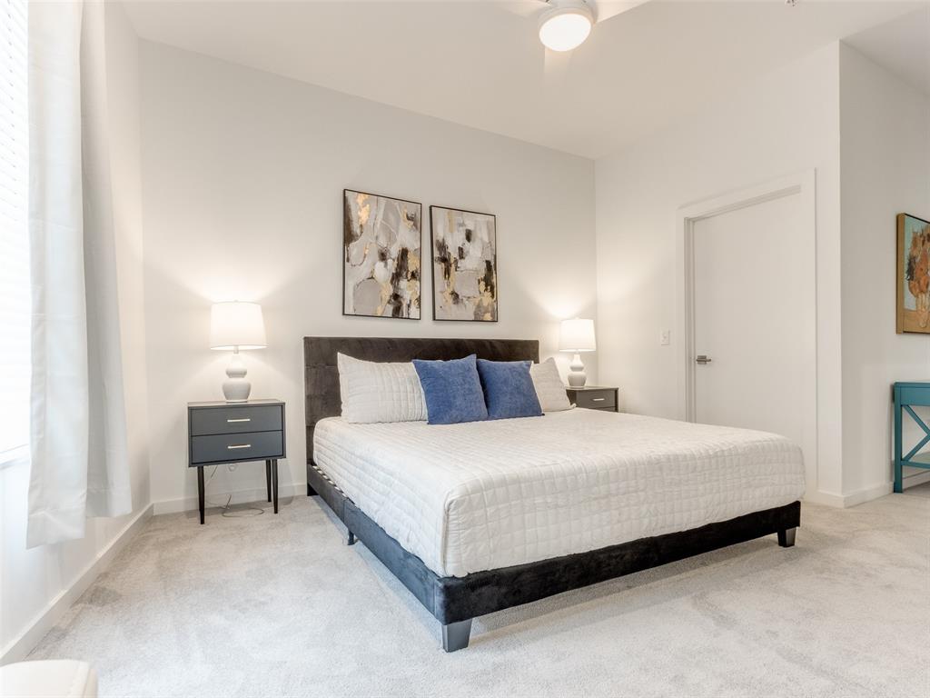 627 Couch Drive Unit: 17