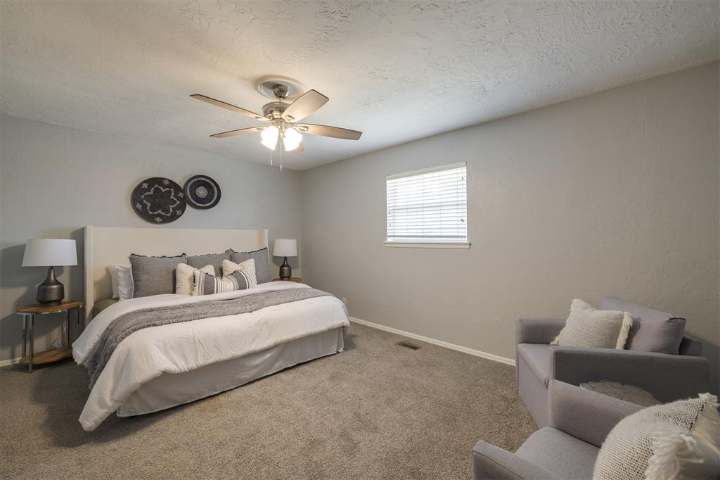 2616 NW 111th Street