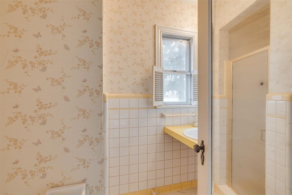 1008 NW 38th Street