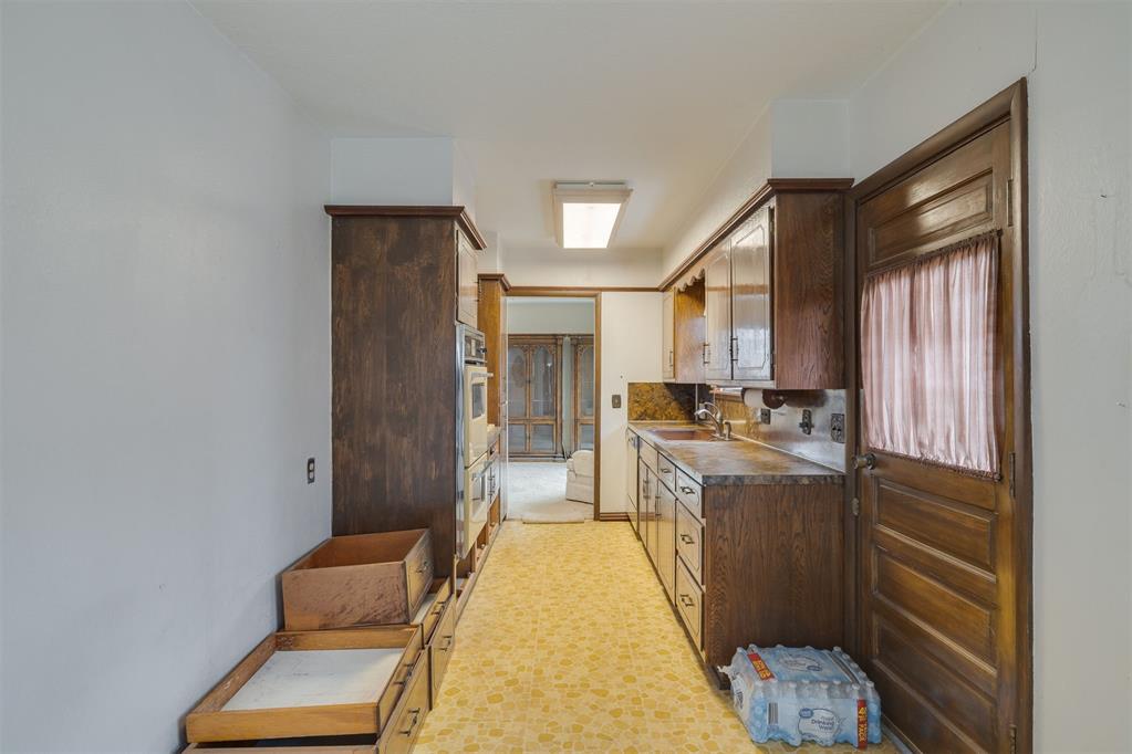 1008 NW 38th Street