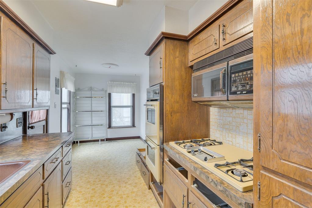 1008 NW 38th Street