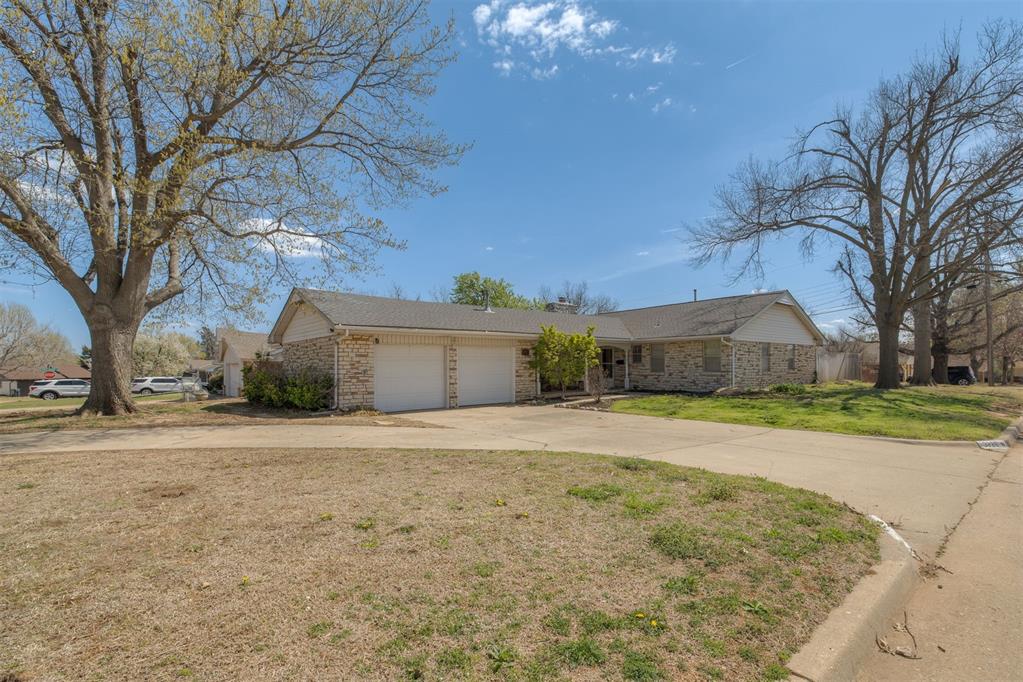 3228 NW 35th Place