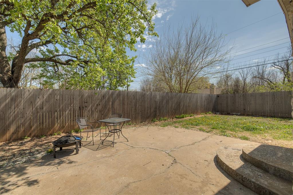 3228 NW 35th Place