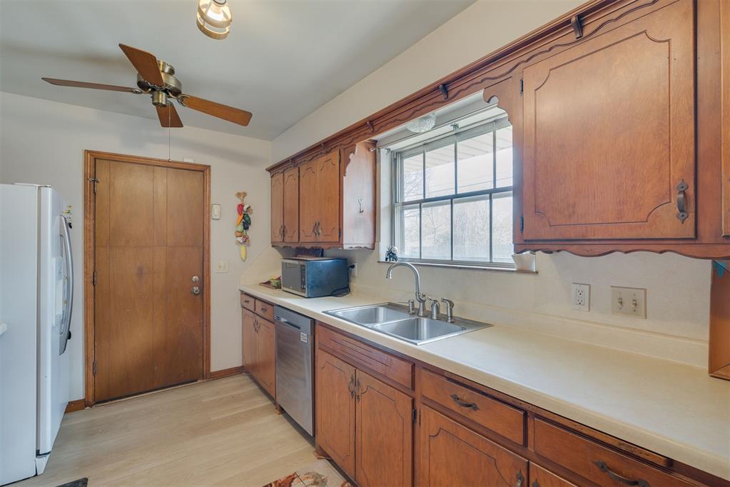 3228 NW 35th Place