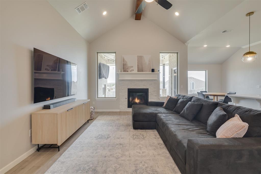 3024 Dudley Drive