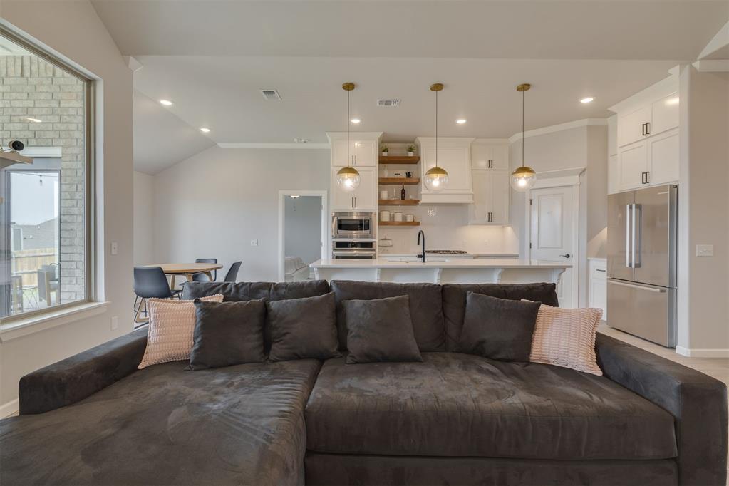 3024 Dudley Drive