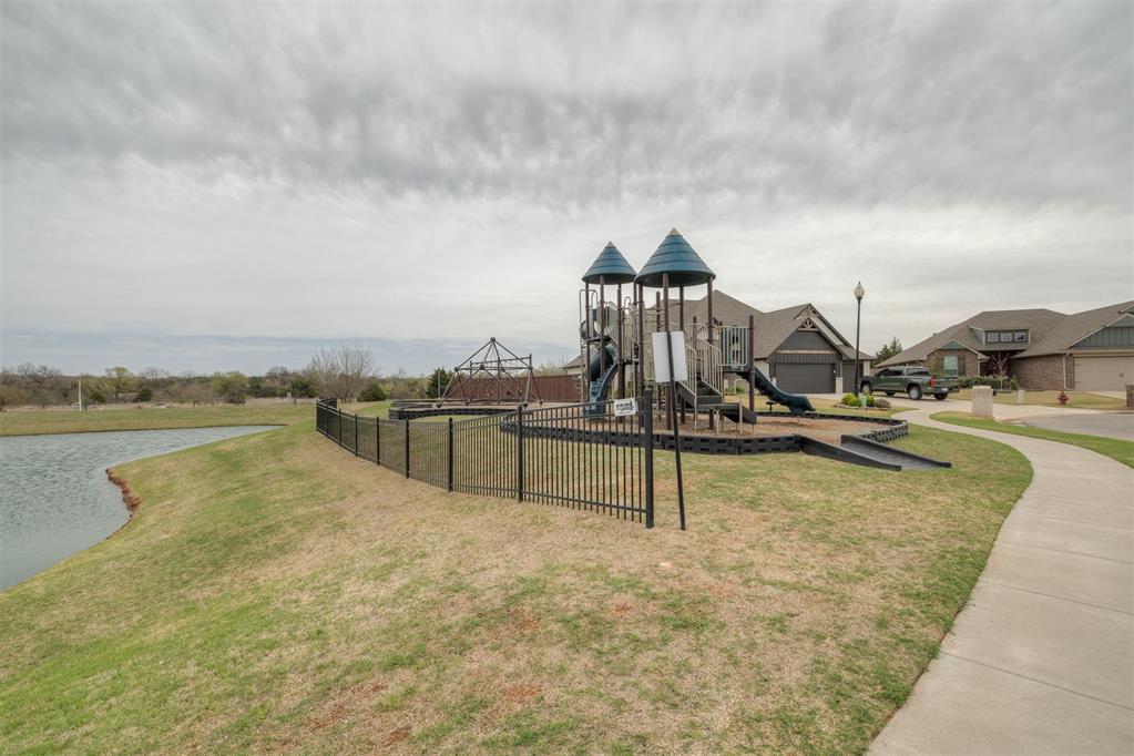 3024 Dudley Drive