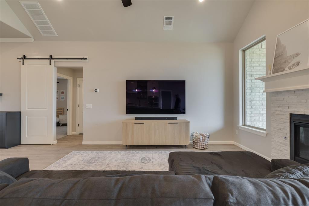3024 Dudley Drive