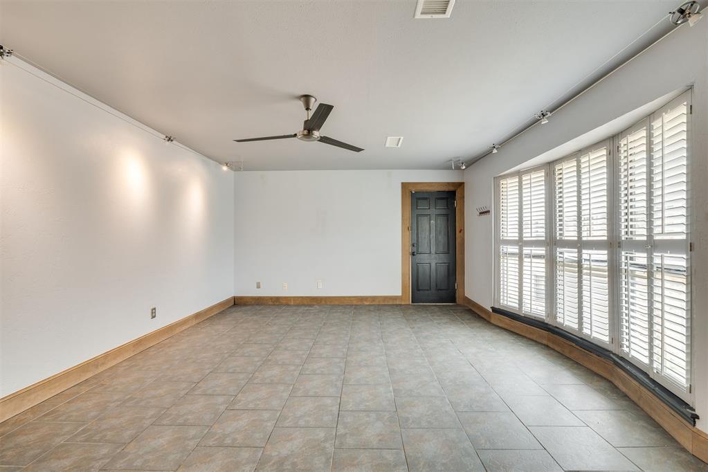 2527 NW 62nd Street Unit: 214