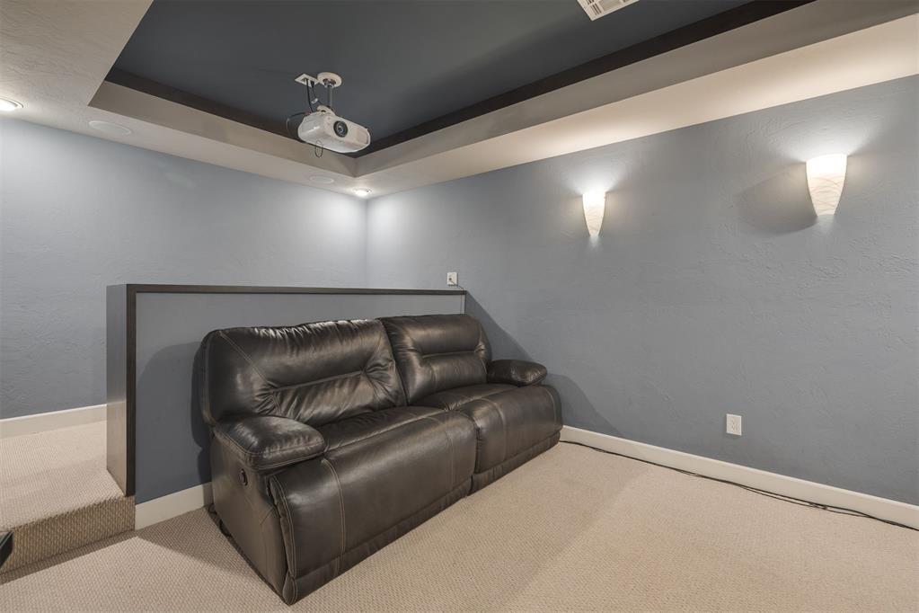 17404 White Hawk Drive