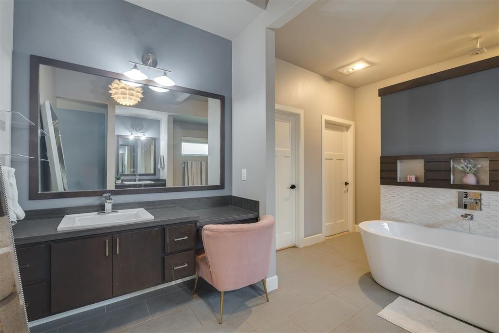 17404 White Hawk Drive