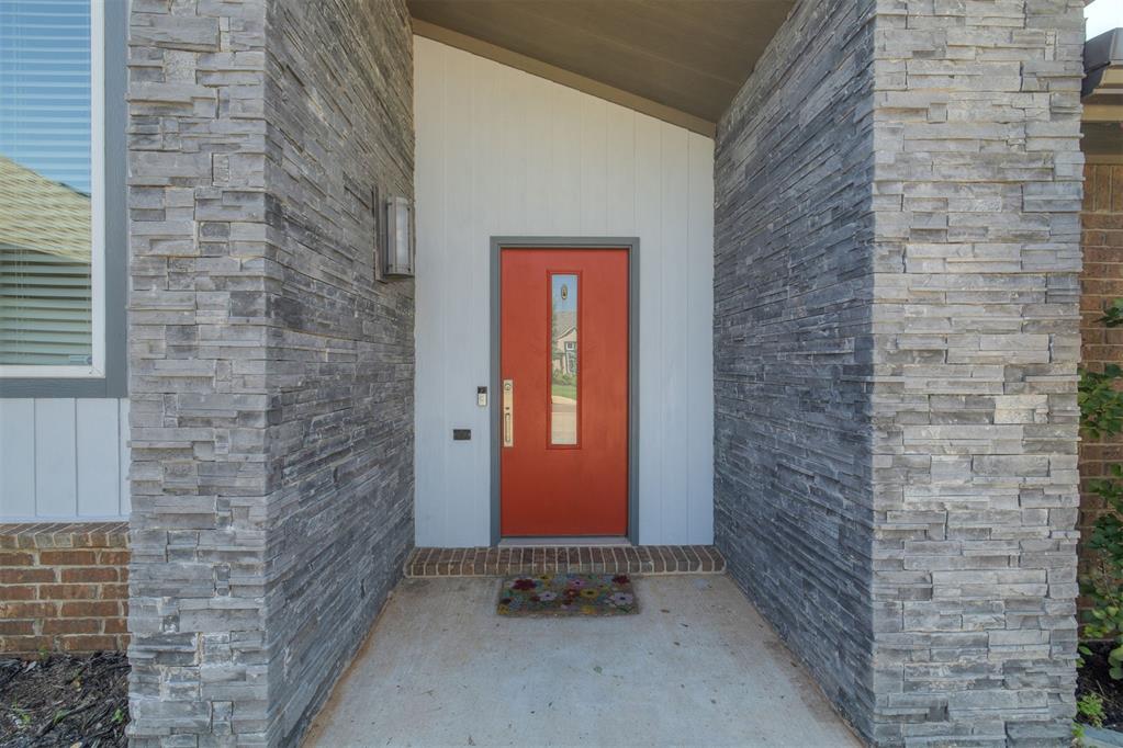 17404 White Hawk Drive