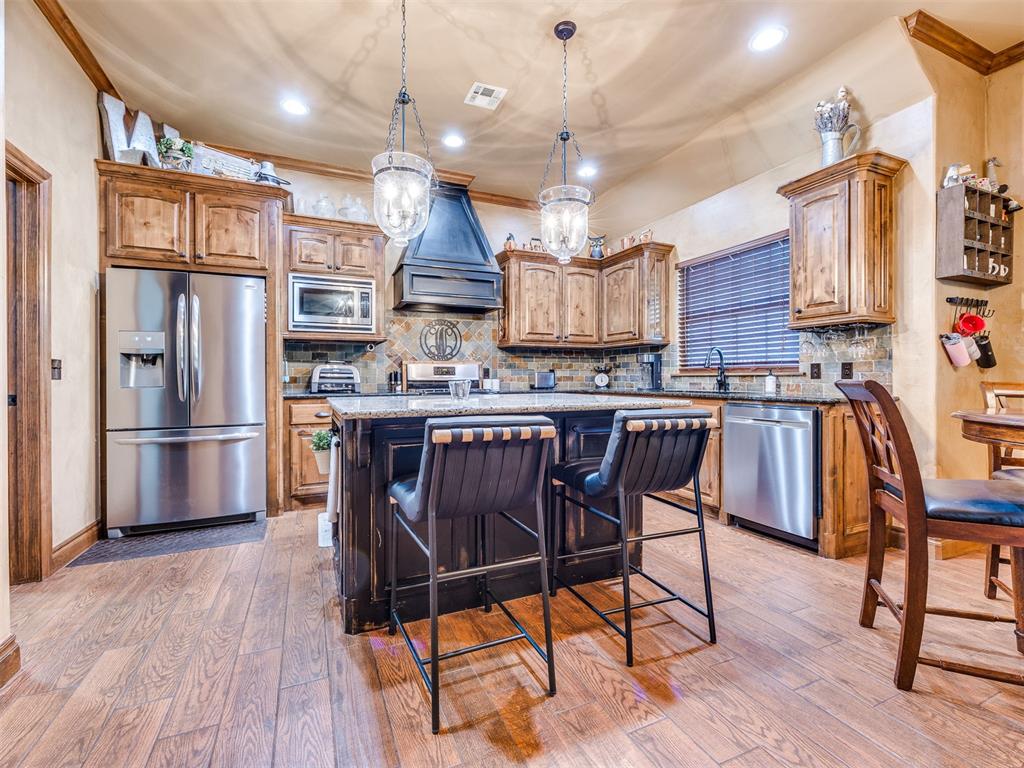 640 Westwind Drive