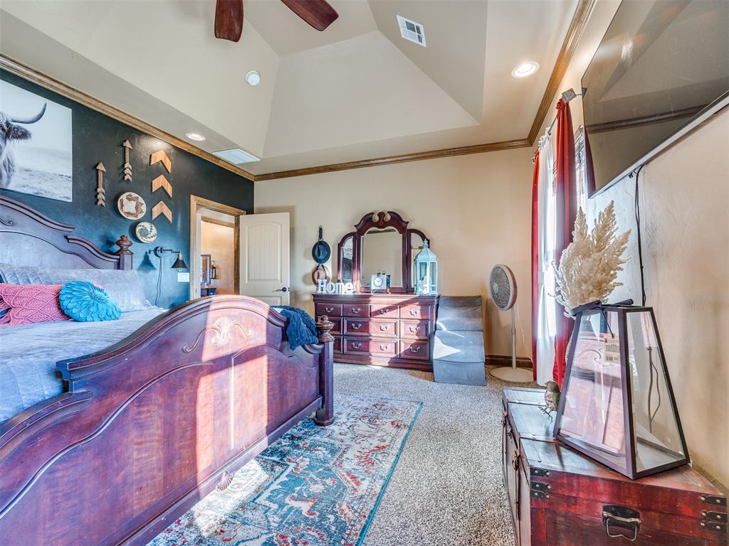 640 Westwind Drive