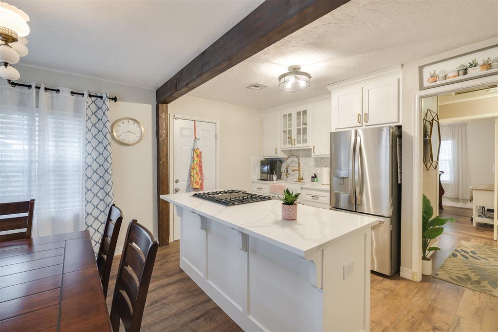 4816 S Hudson Avenue