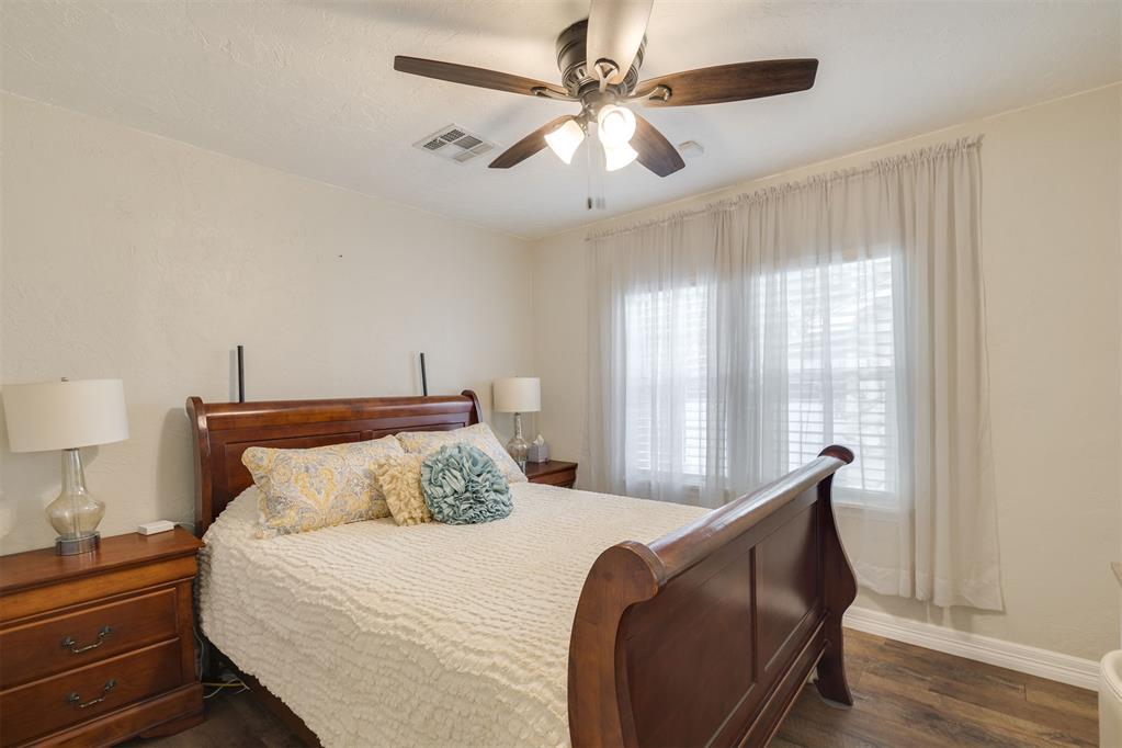 4816 S Hudson Avenue