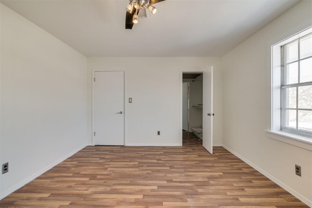 2527 NW 62nd Street Unit: 214