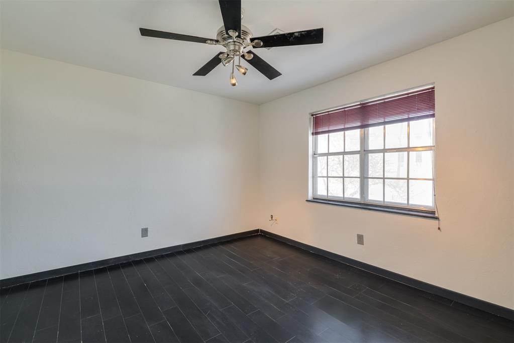 2527 NW 62nd Street Unit: 214